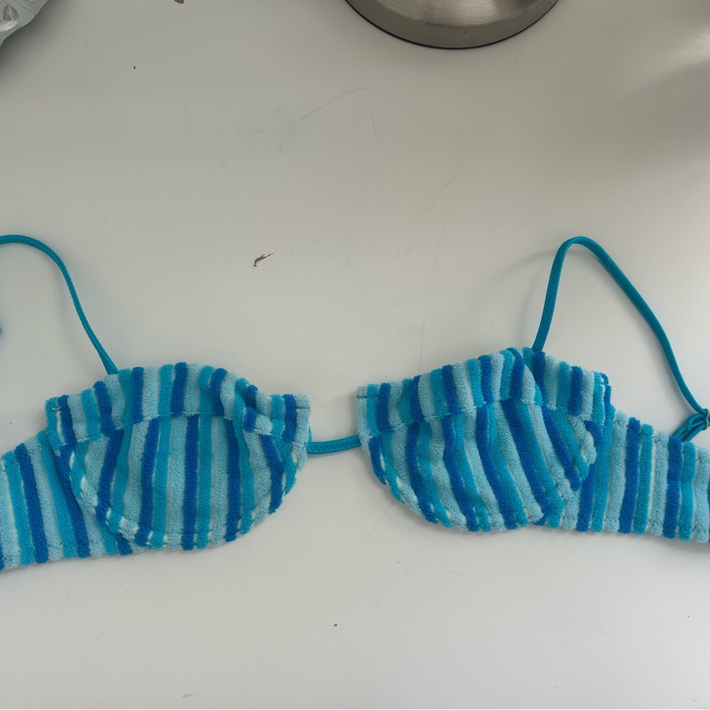 Blue sour stripe triangl top